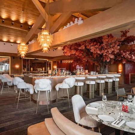 Neuf De Luxe Avec 3 A 1850 Courchevel